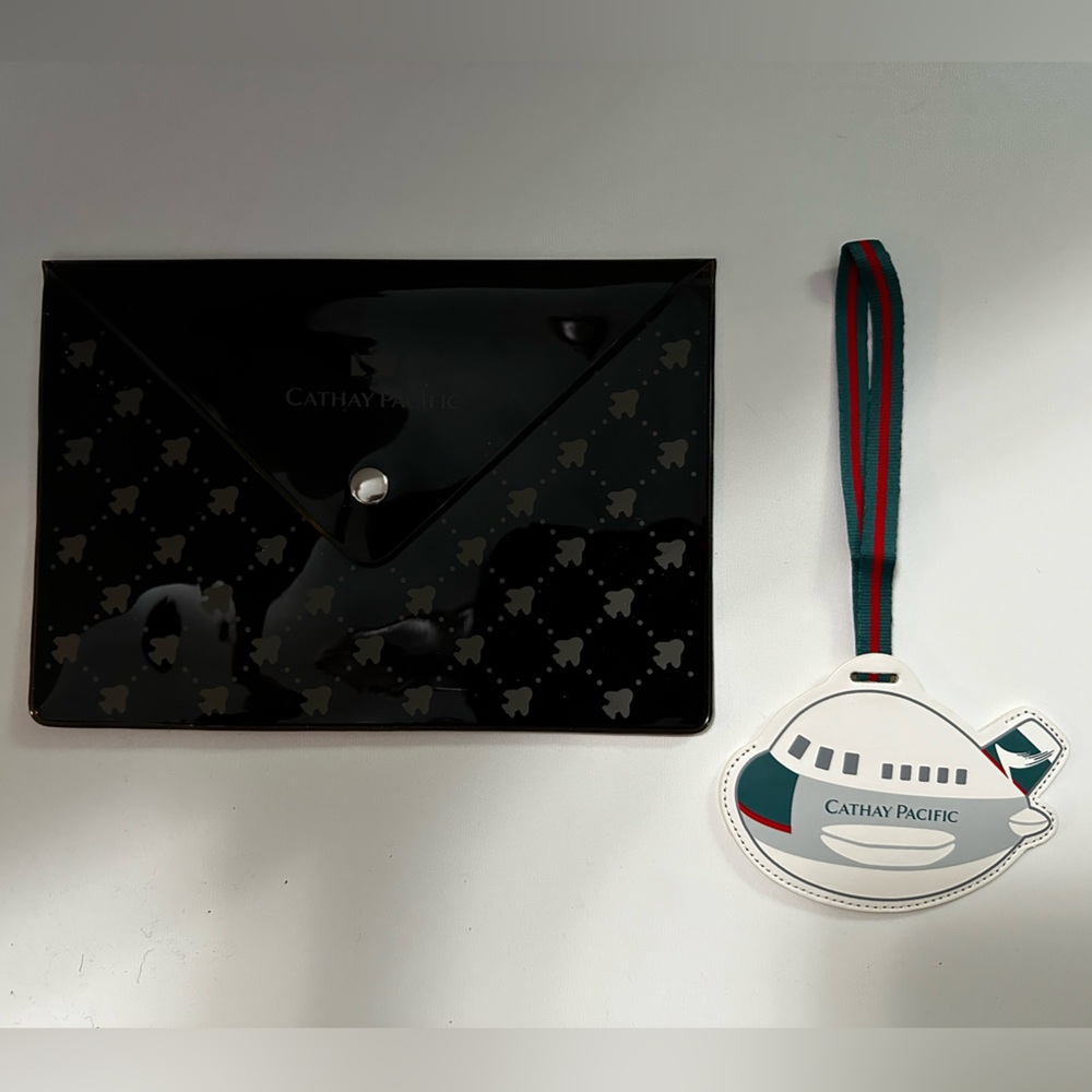 Kids Airplane Bag Tag and Black Pouch